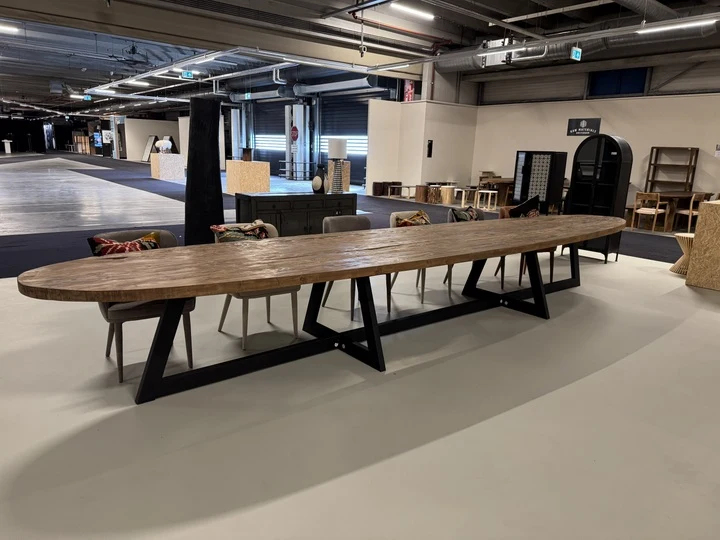 Esstisch Massivholz, Konferenztisch Massivholz 600 cm , Tisch Massivholz, Länge 600 cm