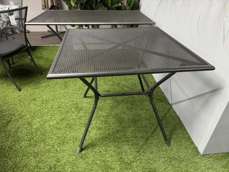 Gartentisch Metall, Metall Tisch, Metall-Gartentisch quadratisch, Maße 90x90 cm