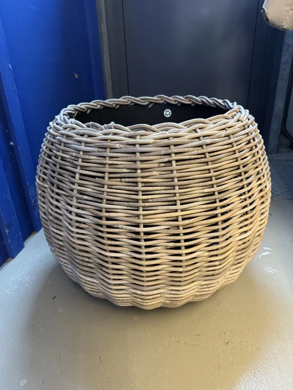 Blumentopf Rattan, Pflanzkübel Rattan, Durchmesser 68 cm