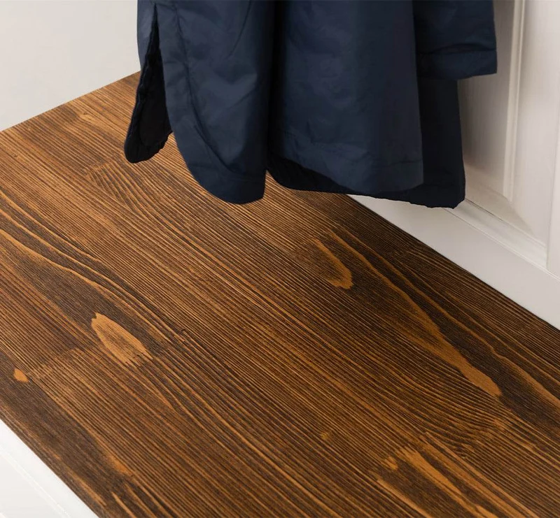 Große Garderobe aus Massivholz mit Kleiderhaken, Spiegel, Hutablage und Bank- Holzkontrast
