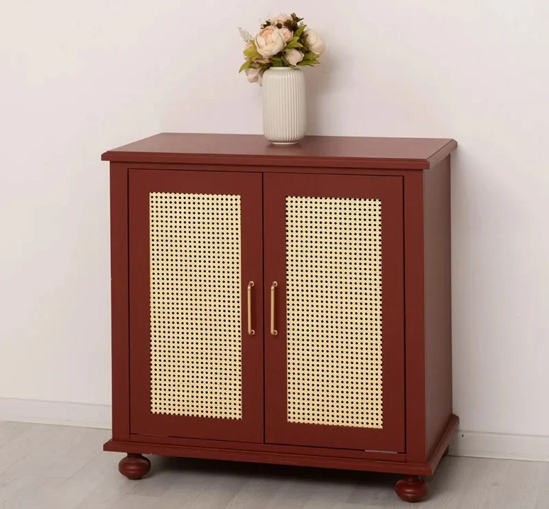 Kleine Kommode aus Massivholz | Rattan Schrank mit zwei Türen