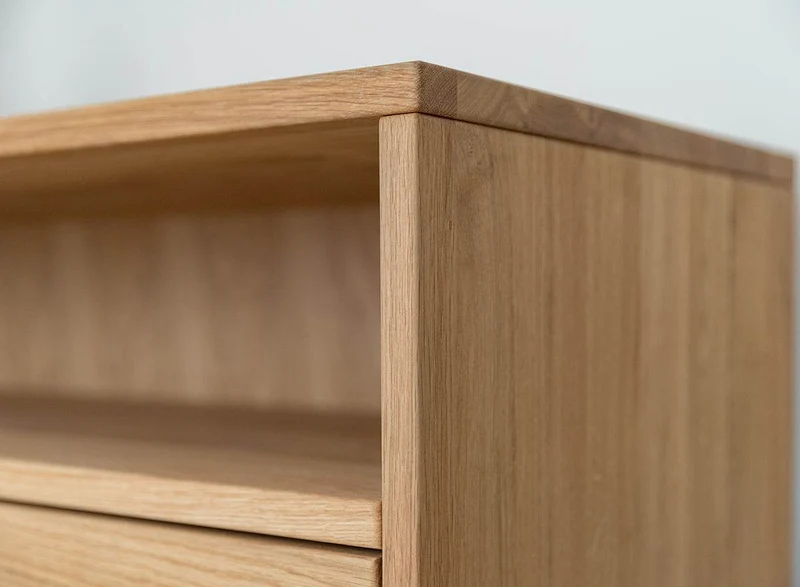Minimalistisches Sideboard aus geölter Wildeiche | Skandi Kommode Simona mit drei Schubladen