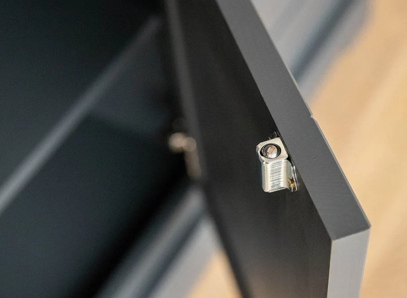 Große Kommode Belluno Elegante in Graphit | Sideboard mit drei Schubladen und Türen
