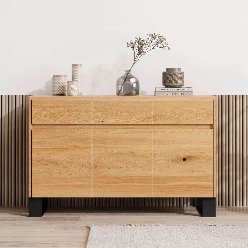 Industrial Sideboard aus massiver Eiche | Dreitürige Kommode Horizon mit drei Schubladen