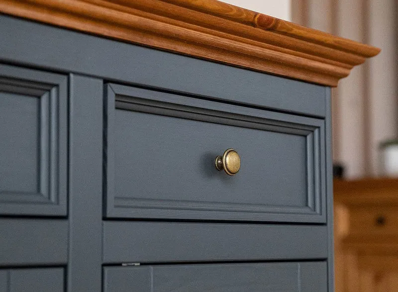 Kommode Belluno Elegante in Graphit | Sideboard mit drei Schubladen und Türen