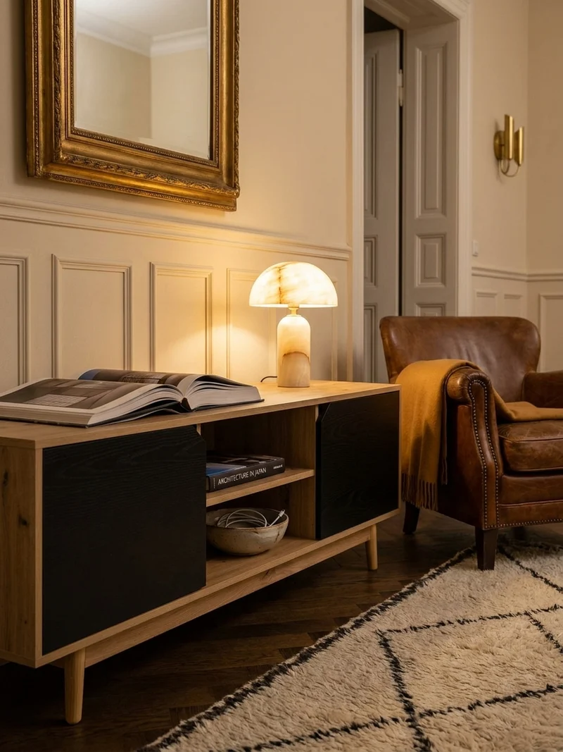 TV-Lowboard mit Eiche-Dekor, 2 Türen, modern