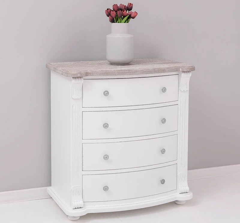 Geschwungene Kommode aus Massivholz im Landhausstil