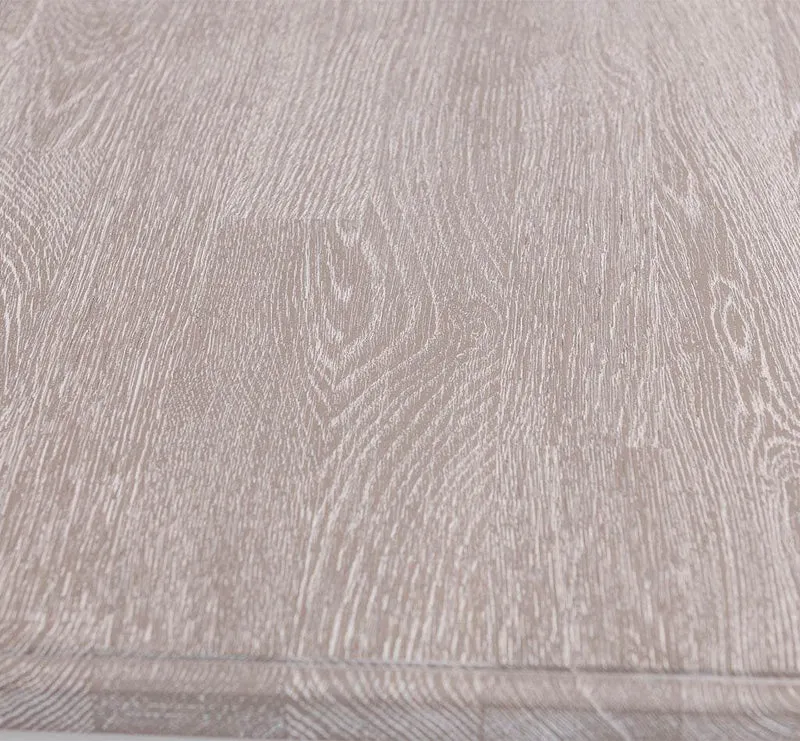 Geschwungene Kommode aus Massivholz im Landhausstil
