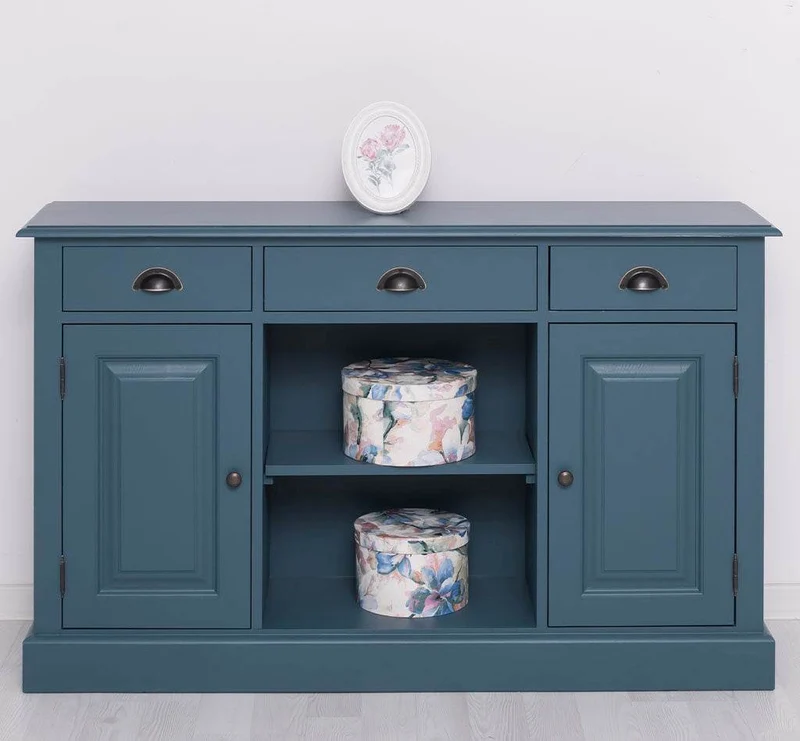 Massives Landhaus Sideboard mit 3 Schubladen & 2 Schränken