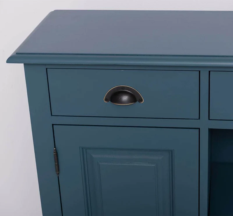 Massives Landhaus Sideboard mit 3 Schubladen & 2 Schränken