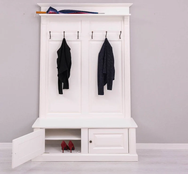 Garderobe aus Massivholz mit 6 Haken und 2 Staufächern unifarben