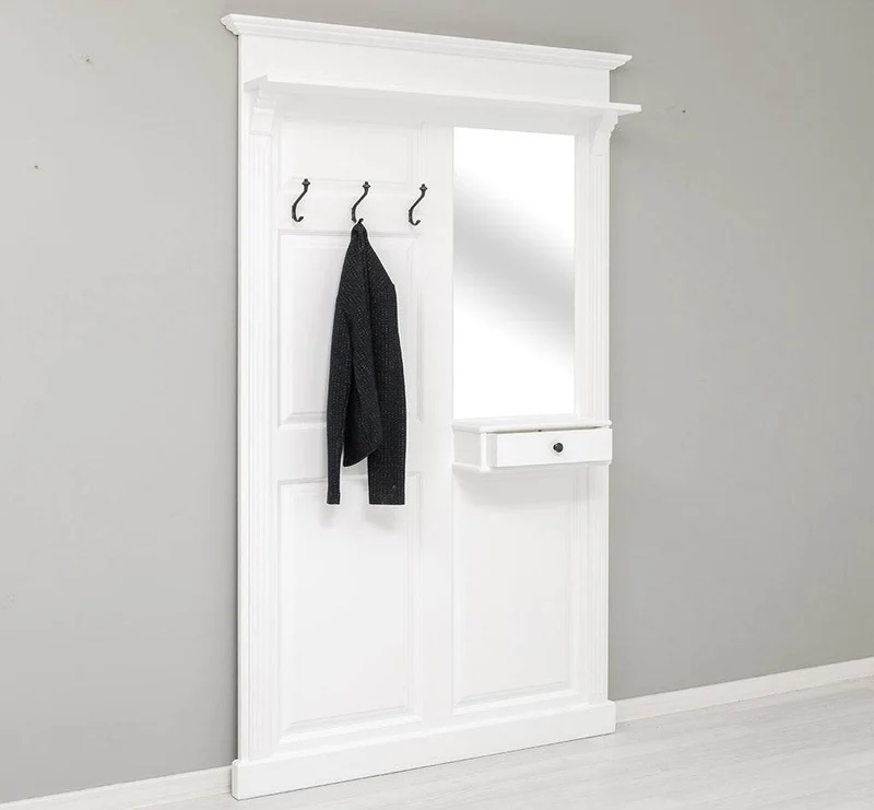 Garderobe aus Massivholz mit Spiegel und Ablage