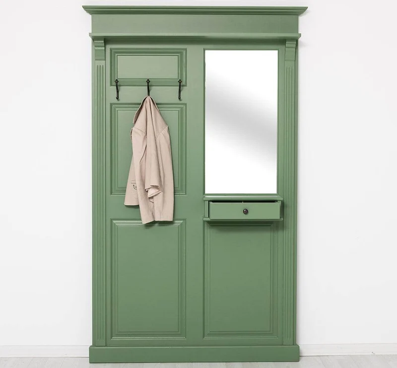 Garderobe aus Massivholz mit Spiegel und Ablage